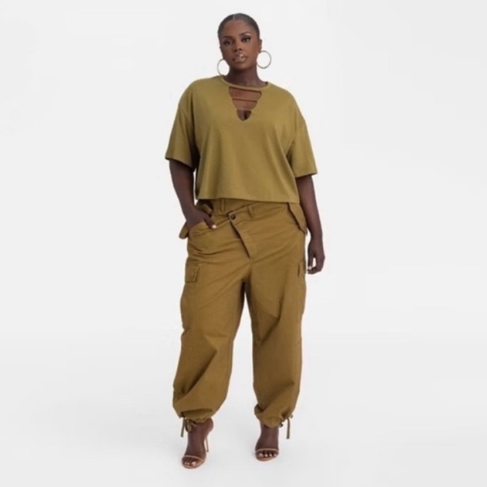 KBB by KAHLANA x Target Cargo Jogger Pants Women’s 1X Tan Mid Rise Straight Leg